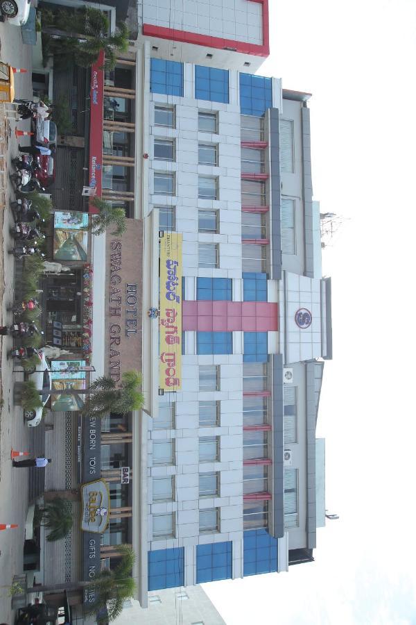 Hotel Swagath Grand Nagole Hyderabad Exteriör bild