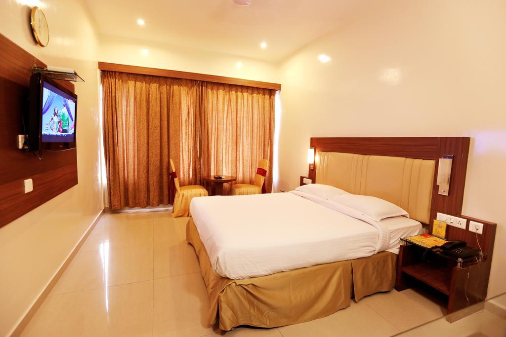 Hotel Swagath Grand Nagole Hyderabad Rum bild