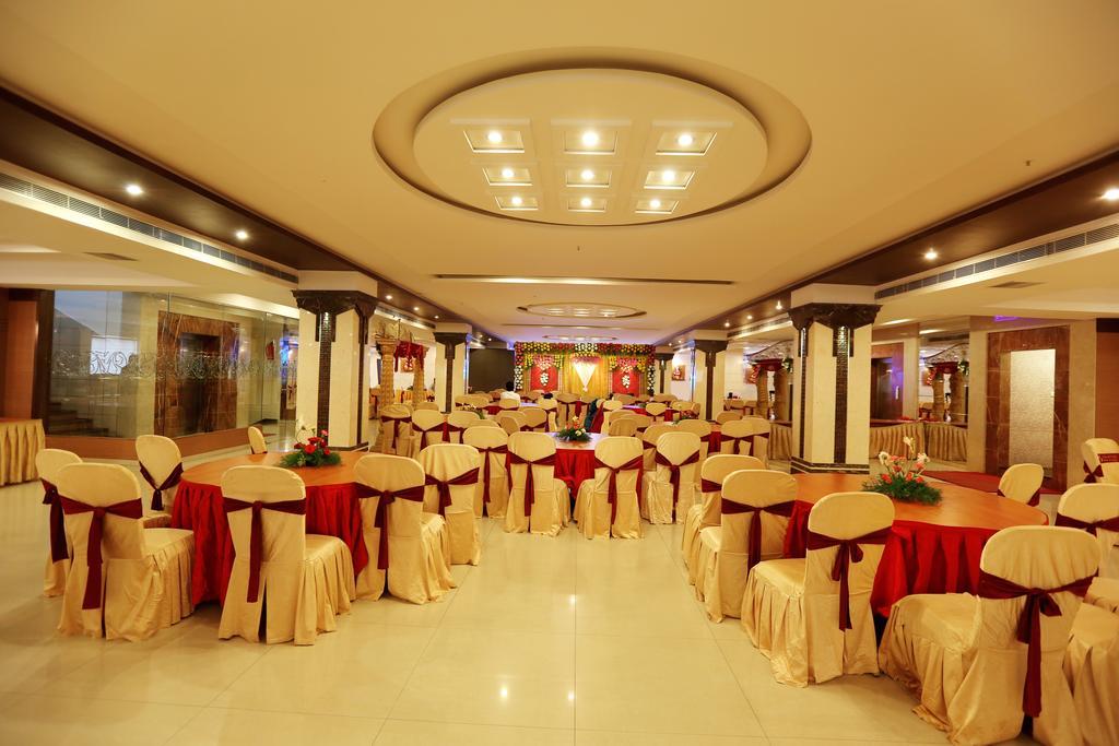 Hotel Swagath Grand Nagole Hyderabad Exteriör bild