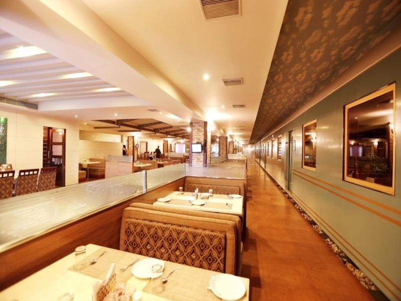 Hotel Swagath Grand Nagole Hyderabad Exteriör bild