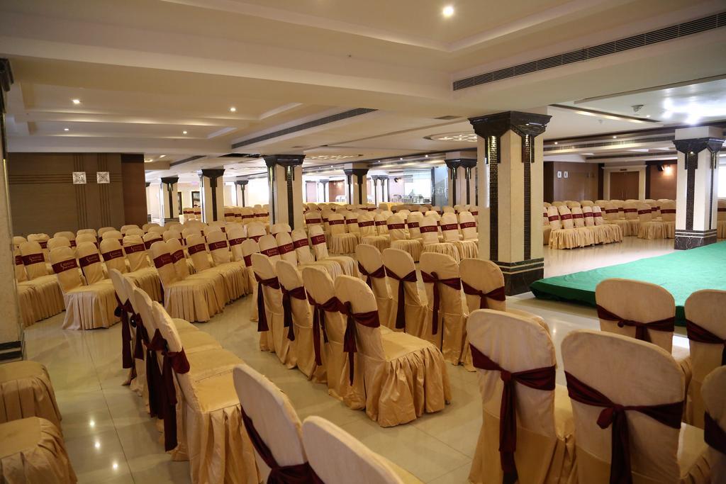 Hotel Swagath Grand Nagole Hyderabad Exteriör bild