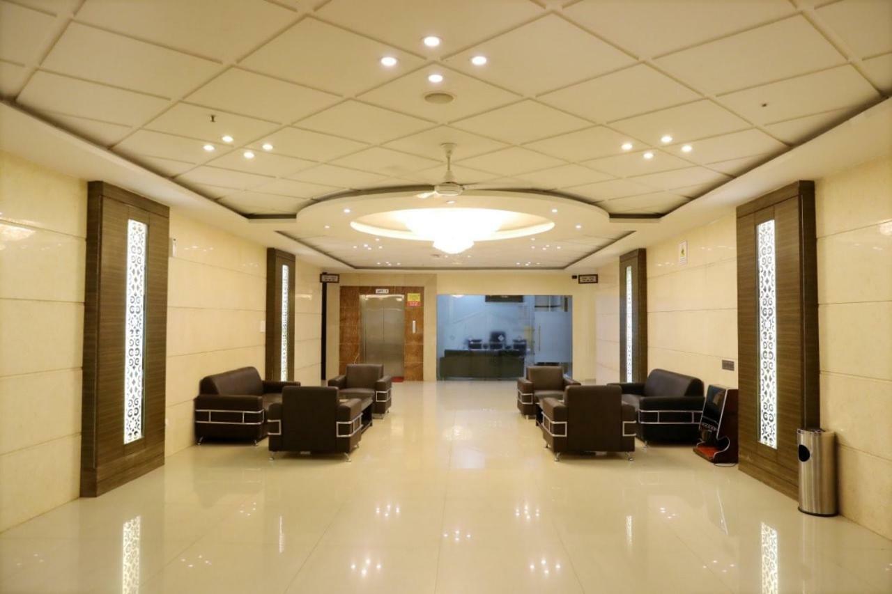 Hotel Swagath Grand Nagole Hyderabad Exteriör bild