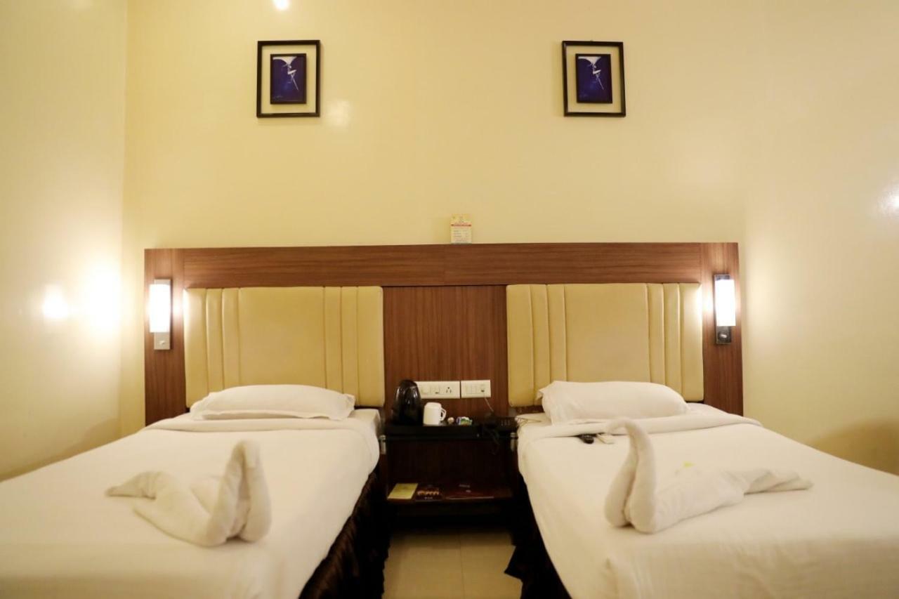 Hotel Swagath Grand Nagole Hyderabad Exteriör bild