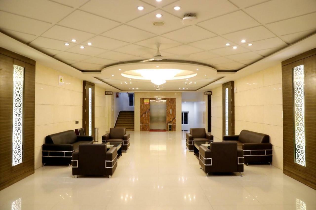 Hotel Swagath Grand Nagole Hyderabad Exteriör bild